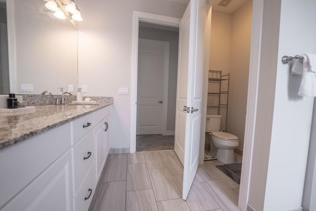 出租: $3,500 (3 贝兹, 2 浴室, 2218 平方英尺)