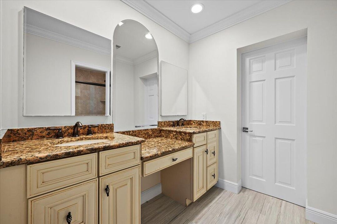 For Rent: $9,000 (4 beds, 3 baths, 2801 Square Feet)