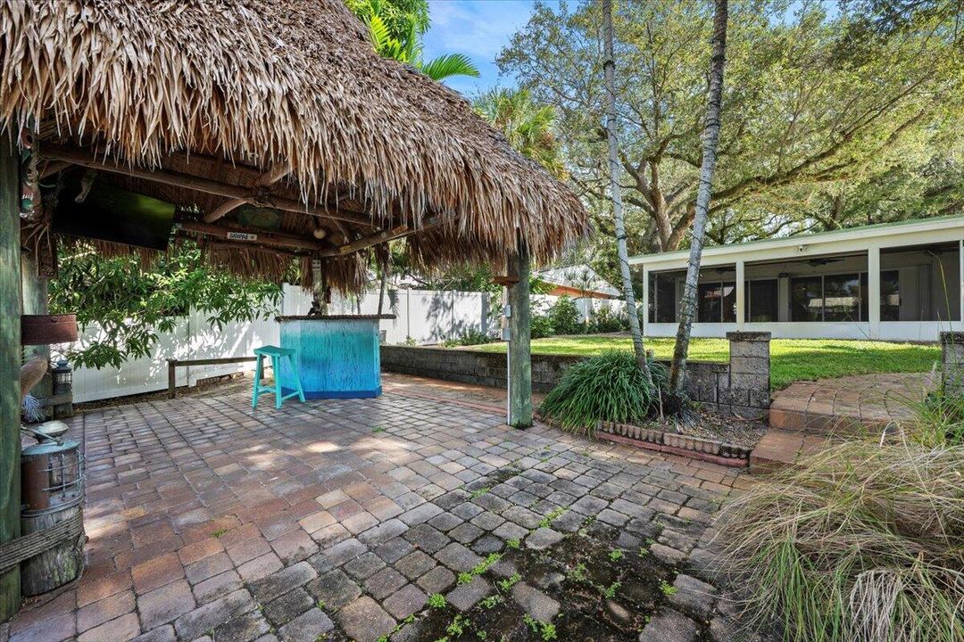 For Rent: $9,000 (4 beds, 3 baths, 2801 Square Feet)