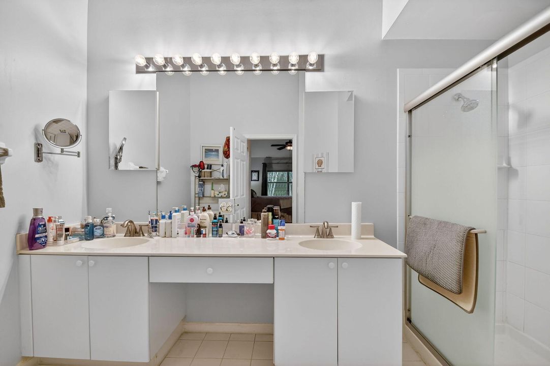 En Venta: $349,000 (3 camas, 2 baños, 1523 Pies cuadrados)