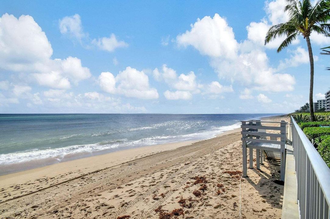 For Sale: $325,000 (1 beds, 1 baths, 854 Square Feet)