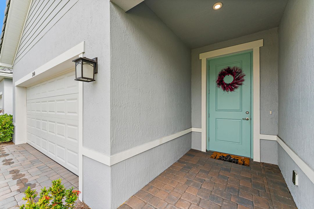 En Venta: $695,000 (3 camas, 3 baños, 2018 Pies cuadrados)