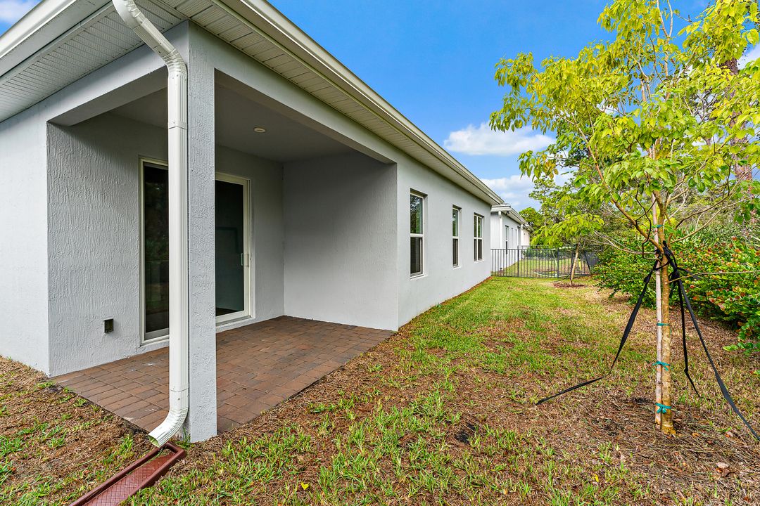 En Venta: $695,000 (3 camas, 3 baños, 2018 Pies cuadrados)