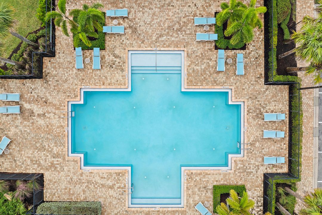 En Venta: $695,000 (3 camas, 3 baños, 2018 Pies cuadrados)