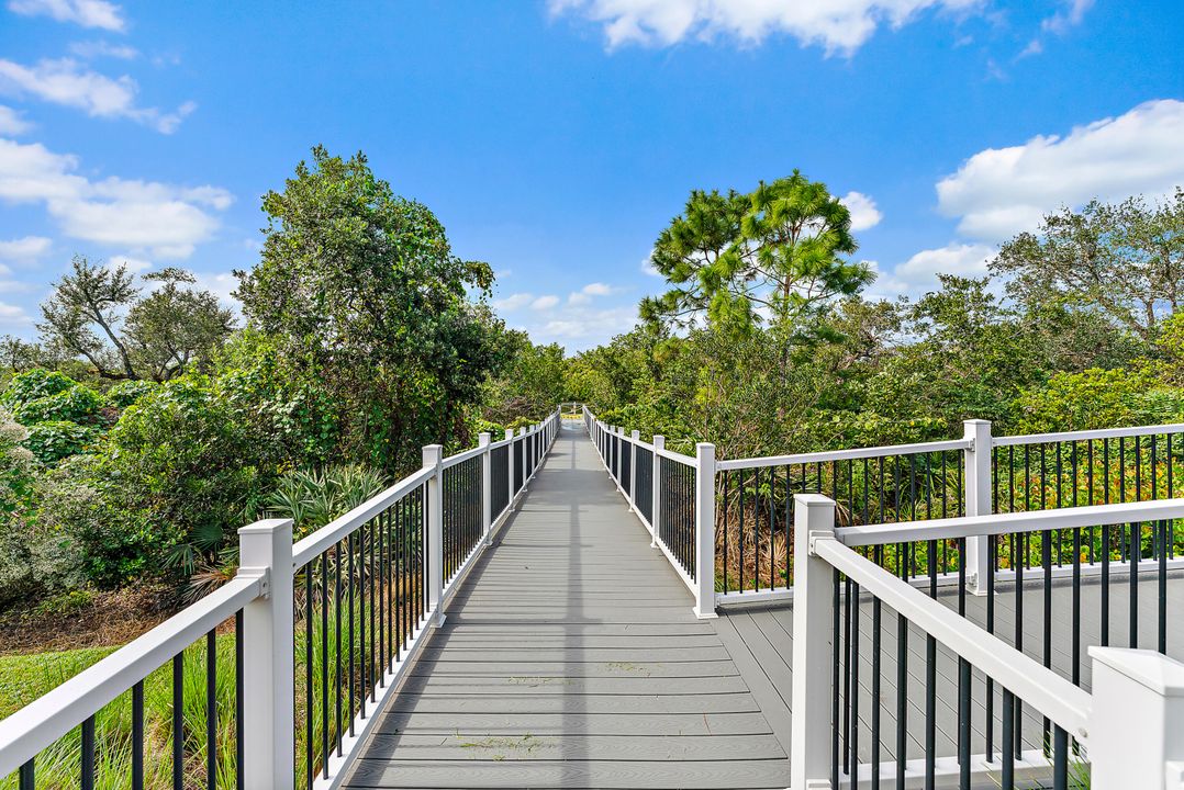 En Venta: $695,000 (3 camas, 3 baños, 2018 Pies cuadrados)