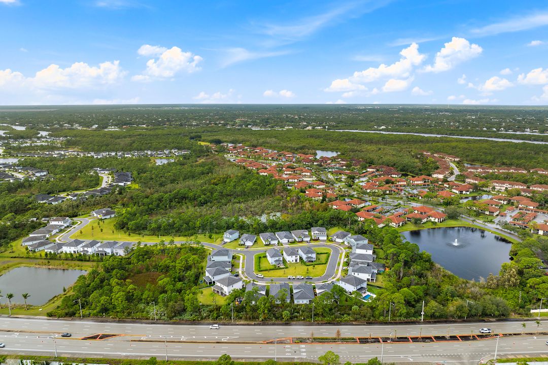 En Venta: $695,000 (3 camas, 3 baños, 2018 Pies cuadrados)