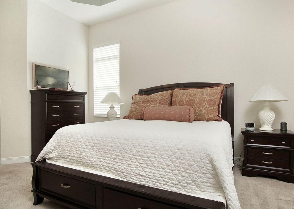 На продажу: $649,500 (3 спален, 2 ванн, 2255 Квадратных фут)