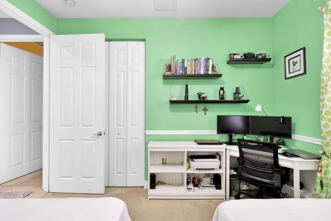 For Sale: $325,000 (3 beds, 2 baths, 1778 Square Feet)