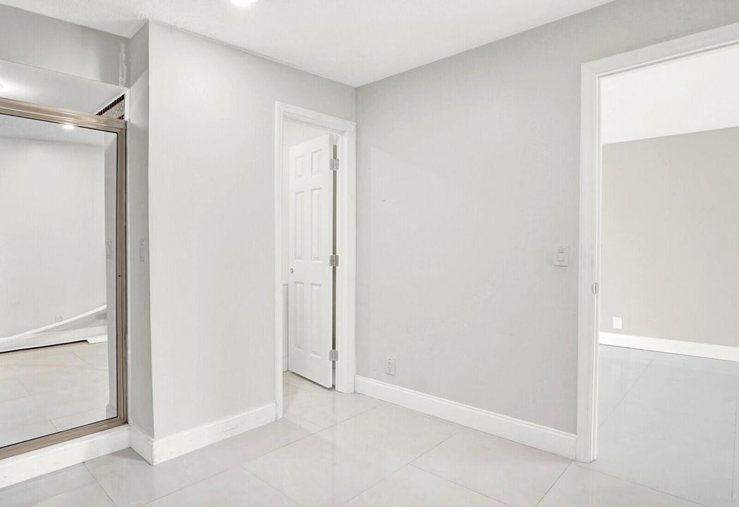 For Sale: $530,000 (4 beds, 3 baths, 1922 Square Feet)