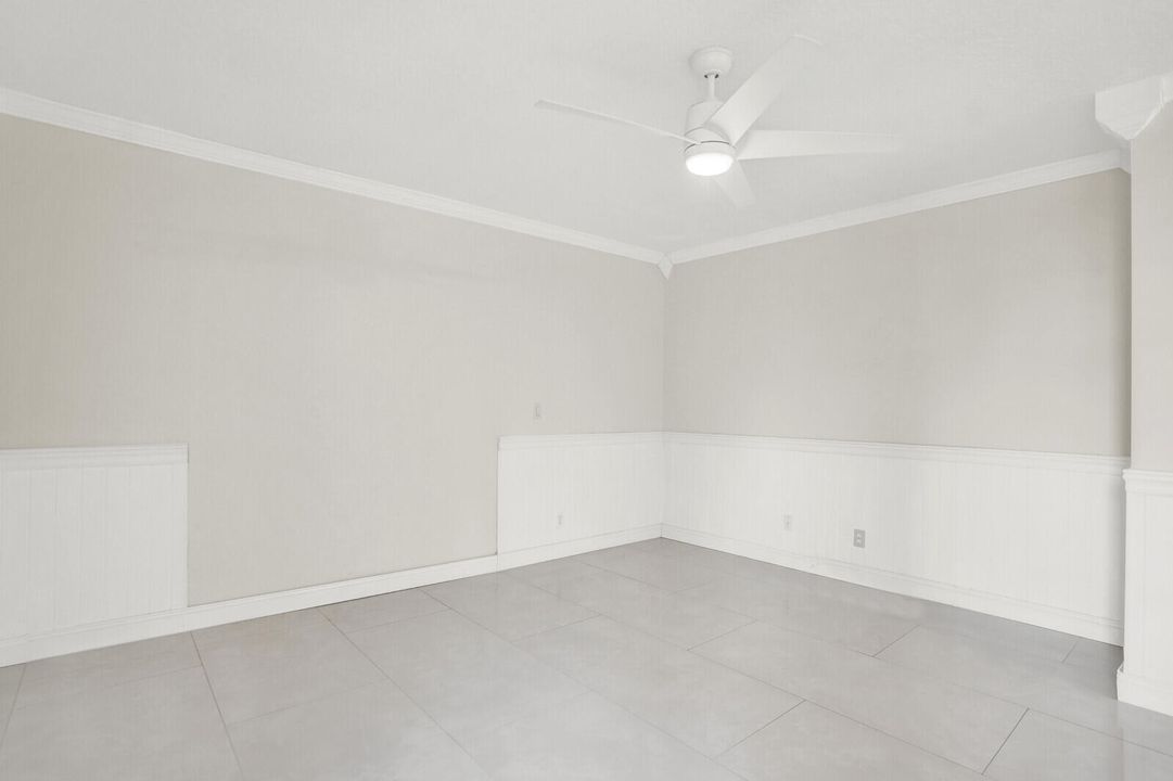 For Sale: $530,000 (4 beds, 3 baths, 1922 Square Feet)