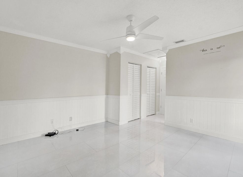 For Sale: $530,000 (4 beds, 3 baths, 1922 Square Feet)