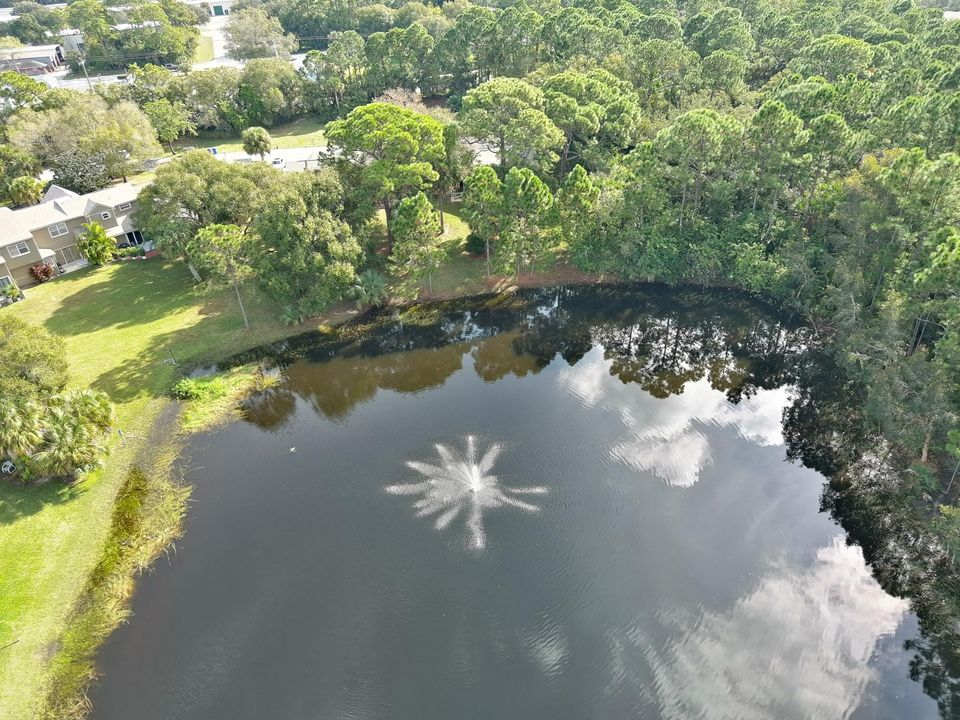 For Sale: $183,000 (2 beds, 2 baths, 1416 Square Feet)