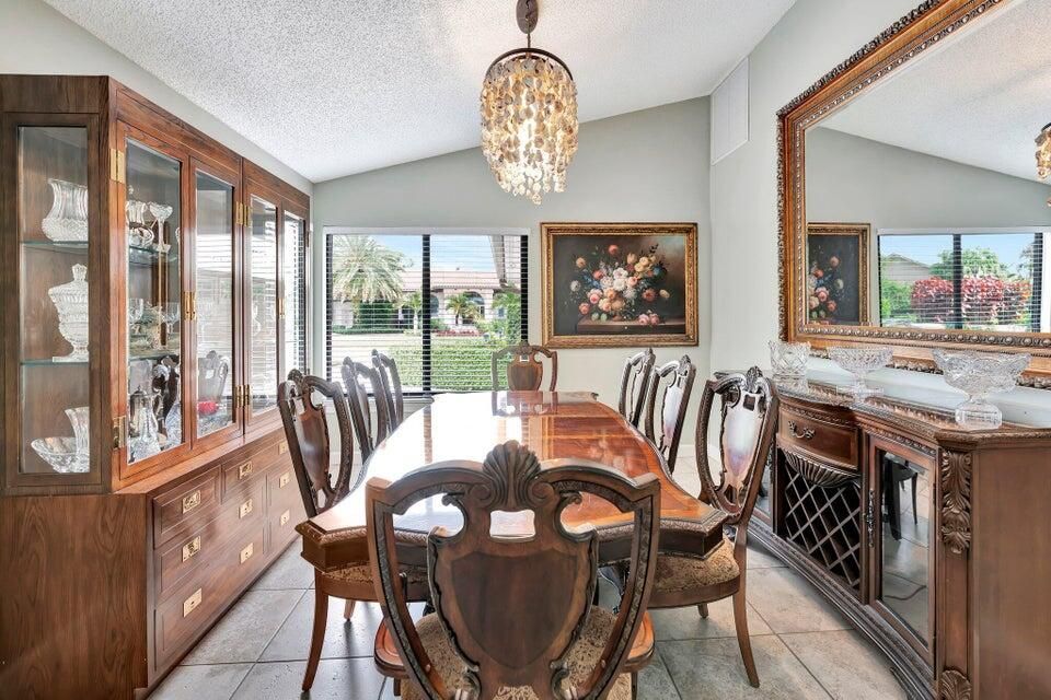 For Rent: $12,000 (3 beds, 3 baths, 2447 Square Feet)