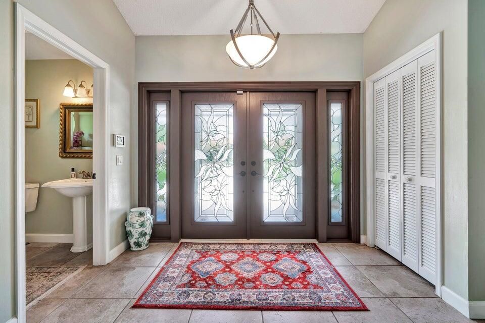 For Rent: $12,000 (3 beds, 3 baths, 2447 Square Feet)