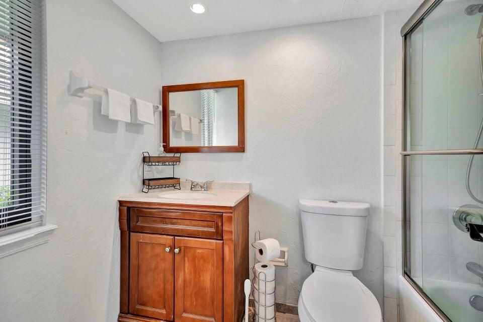 For Rent: $12,000 (3 beds, 3 baths, 2447 Square Feet)