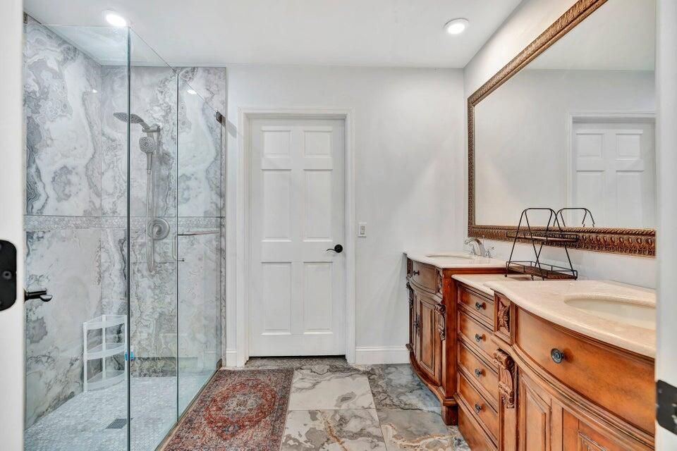 For Rent: $12,000 (3 beds, 3 baths, 2447 Square Feet)