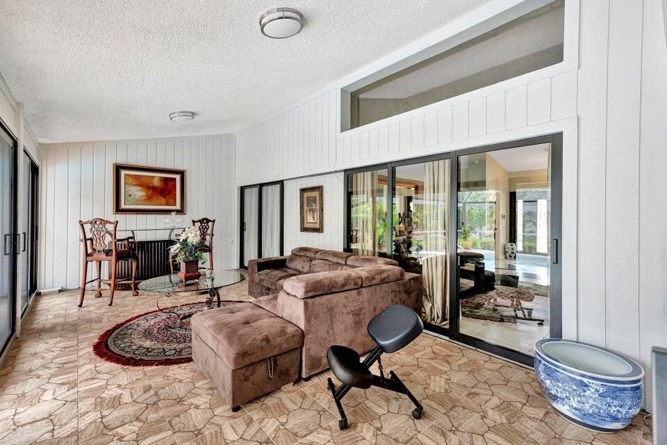 For Rent: $12,000 (3 beds, 3 baths, 2447 Square Feet)