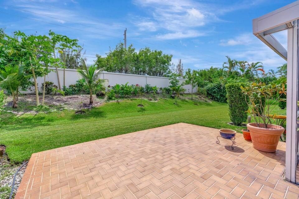 For Rent: $12,000 (3 beds, 3 baths, 2447 Square Feet)