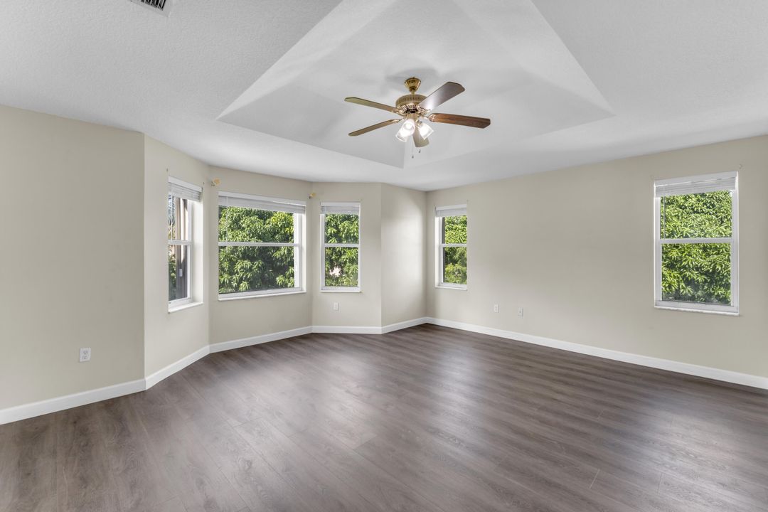 For Sale: $670,000 (4 beds, 2 baths, 2693 Square Feet)