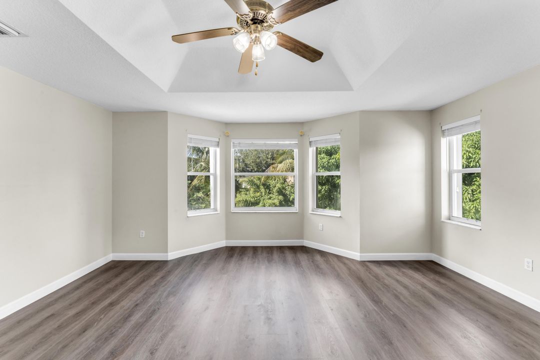 For Sale: $670,000 (4 beds, 2 baths, 2693 Square Feet)