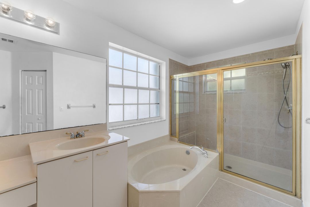 For Sale: $670,000 (4 beds, 2 baths, 2693 Square Feet)