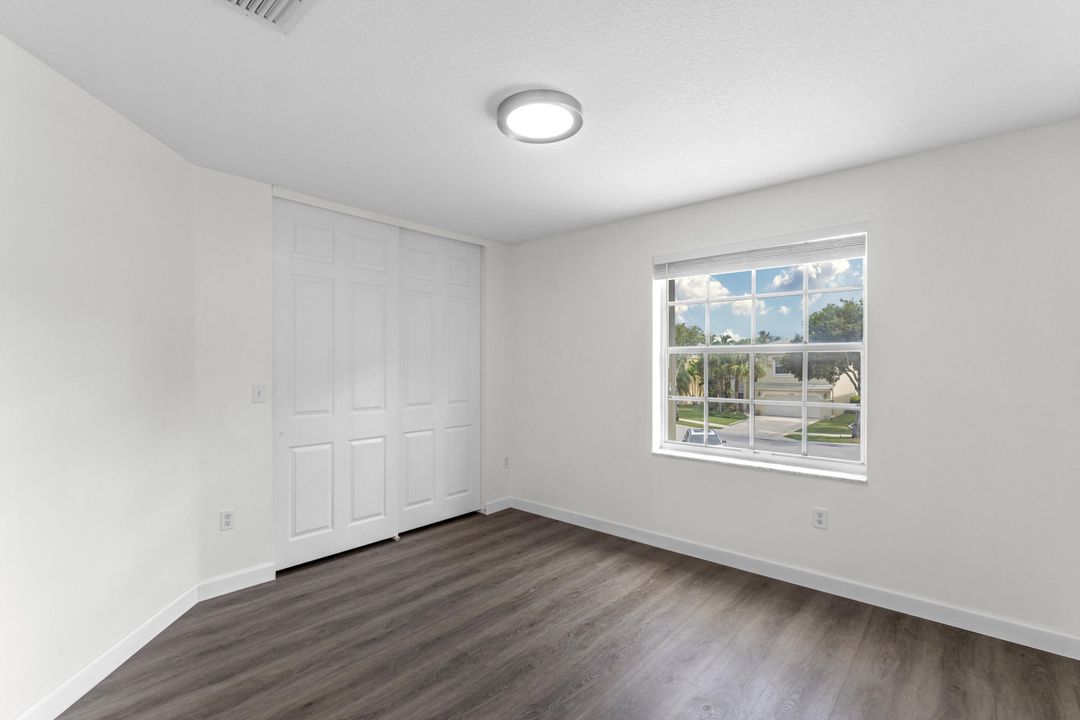 For Sale: $670,000 (4 beds, 2 baths, 2693 Square Feet)