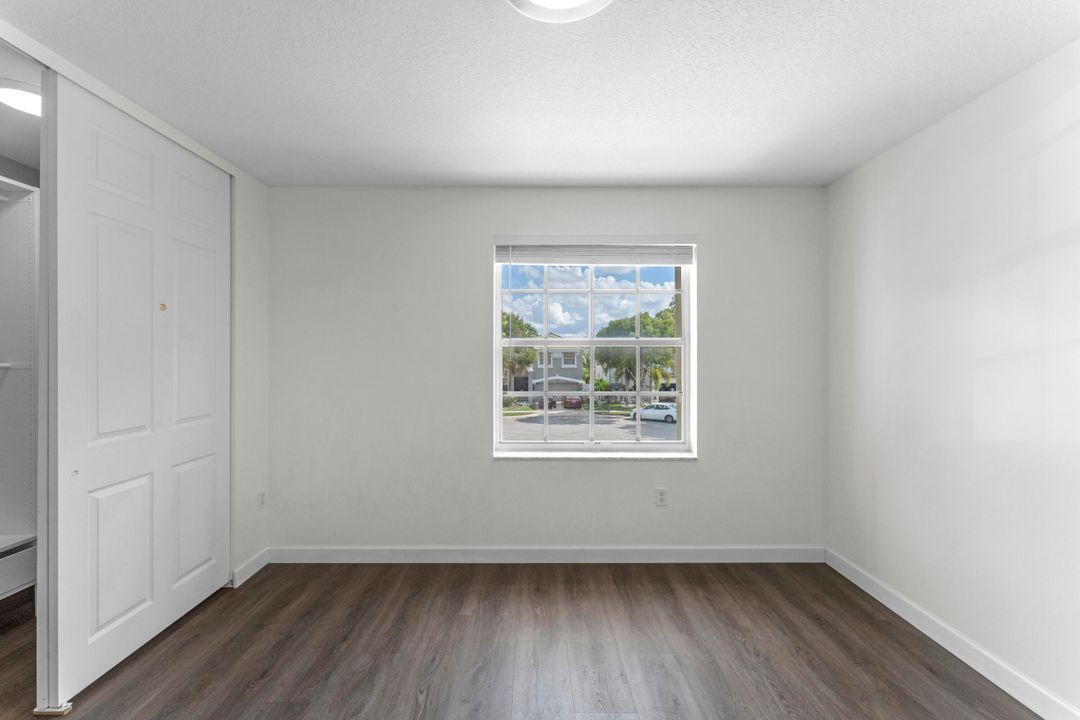 For Sale: $670,000 (4 beds, 2 baths, 2693 Square Feet)