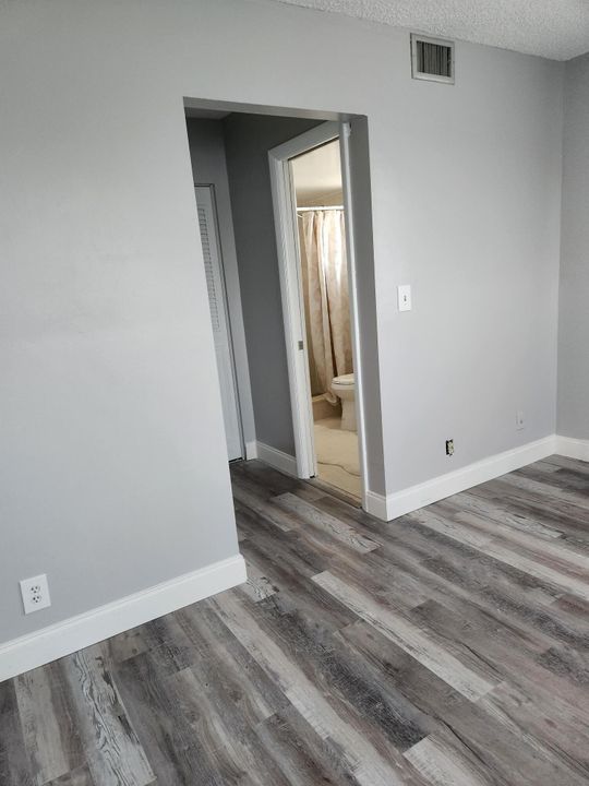 En Renta: $1,995 (2 camas, 2 baños, 1080 Pies cuadrados)