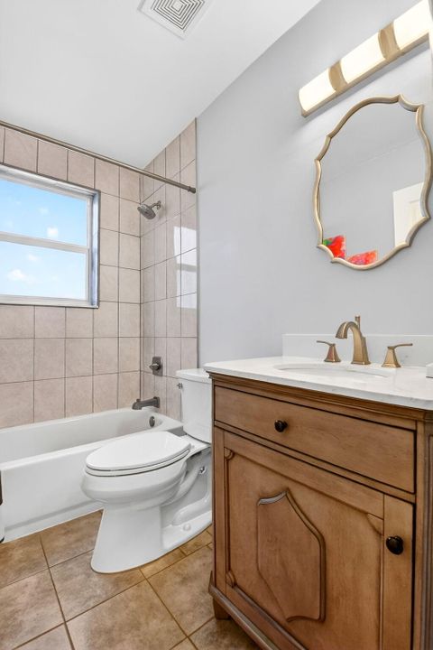 For Sale: $565,000 (3 beds, 2 baths, 1861 Square Feet)