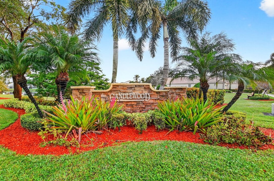 For Sale: $565,000 (3 beds, 2 baths, 1861 Square Feet)