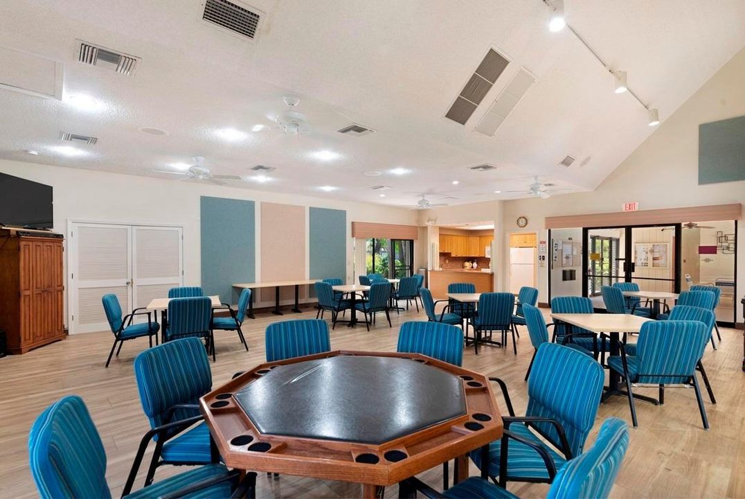 For Rent: $2,850 (2 beds, 2 baths, 1232 Square Feet)