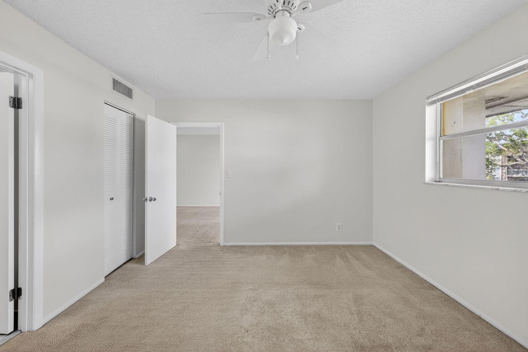 For Sale: $139,000 (1 beds, 1 baths, 750 Square Feet)