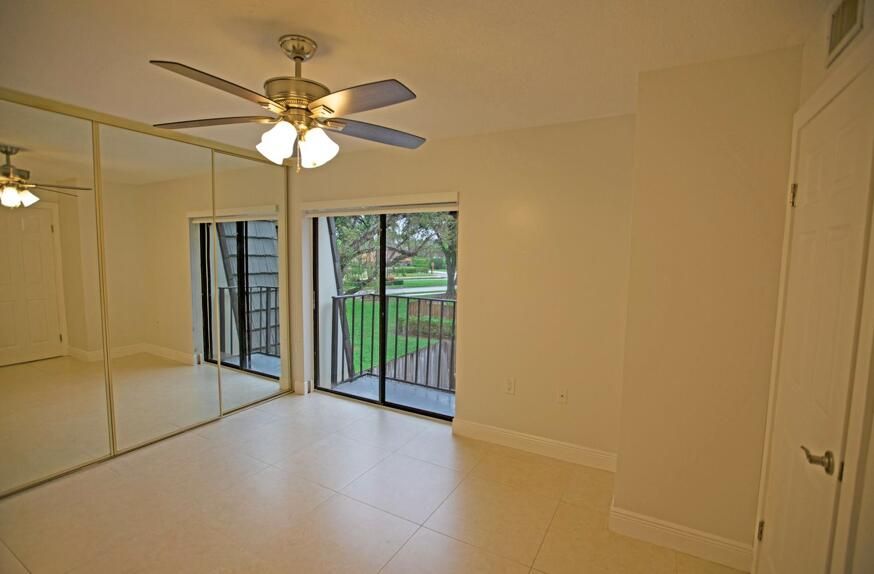 В аренду: $2,250 (2 спален, 2 ванн, 1236 Квадратных фут)