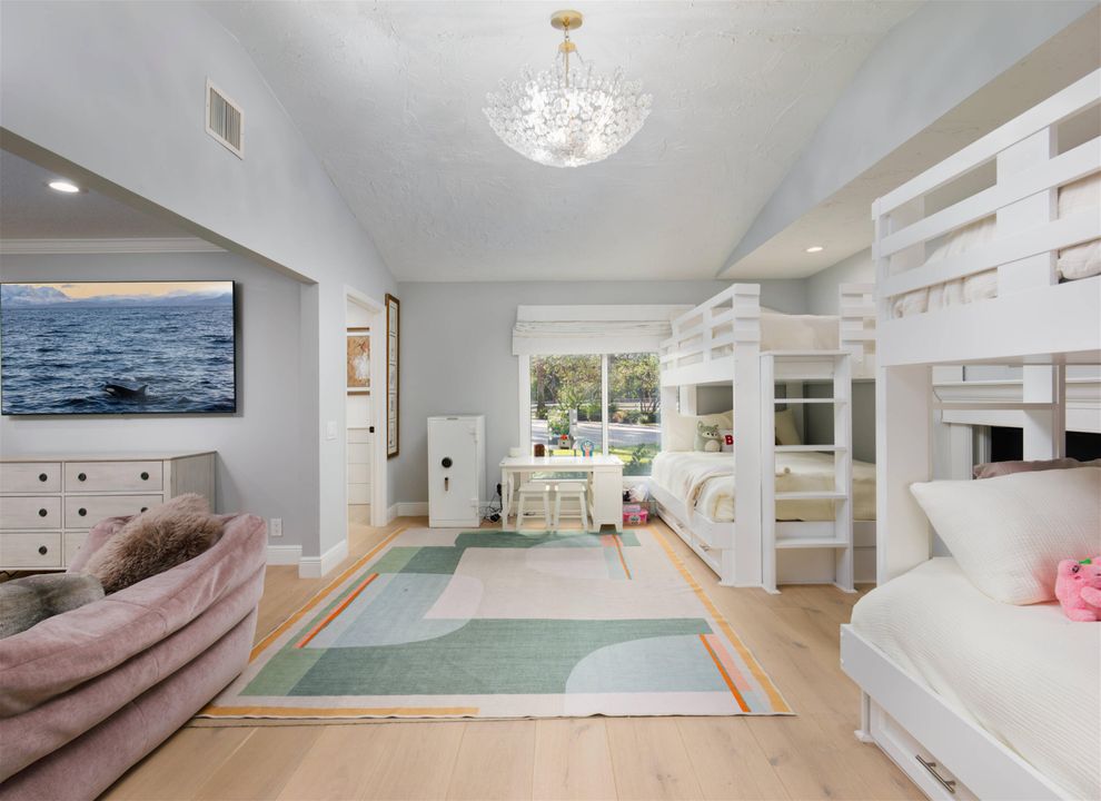 For Sale: $3,994,980 (6 beds, 6 baths, 5560 Square Feet)