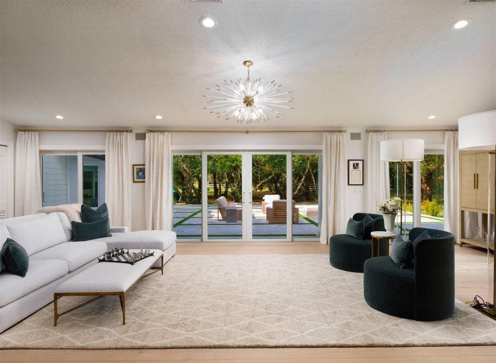 For Sale: $3,994,980 (6 beds, 6 baths, 5560 Square Feet)