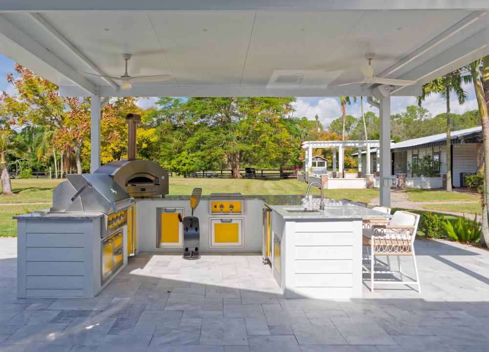 For Sale: $3,994,980 (6 beds, 6 baths, 5560 Square Feet)