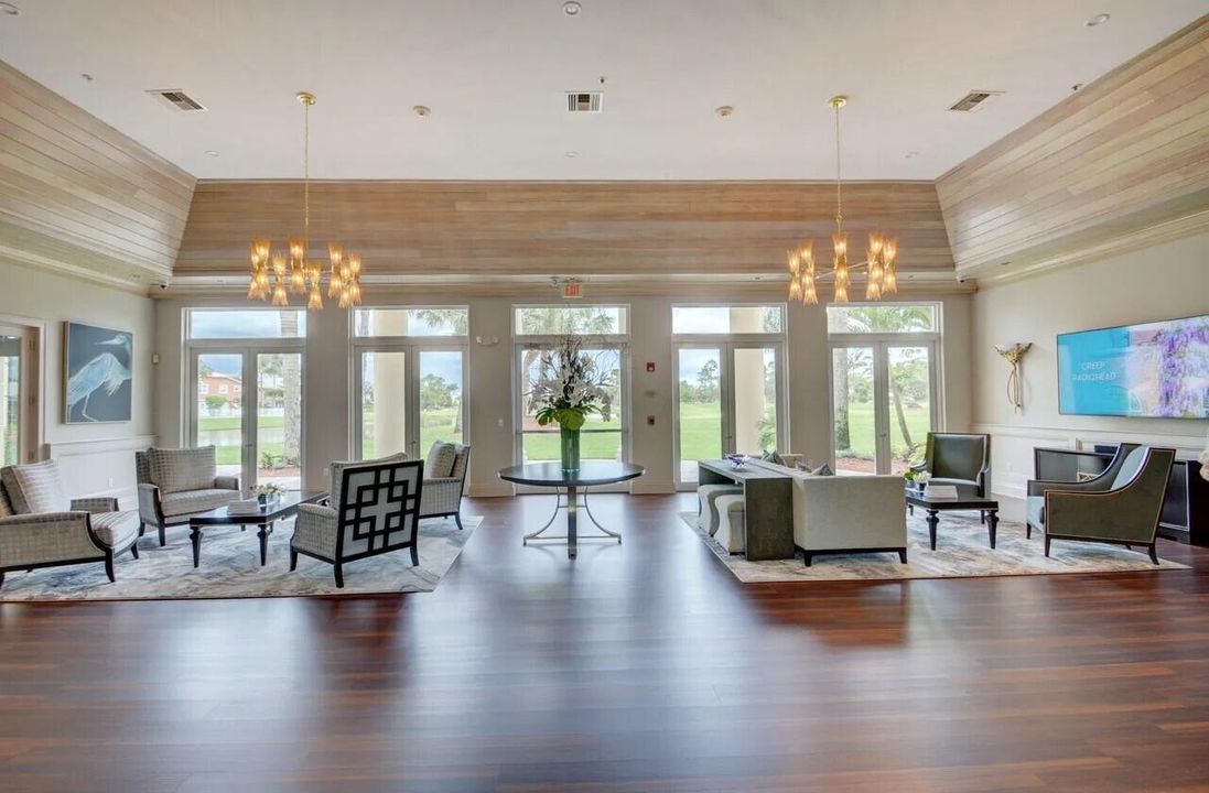 For Sale: $670,000 (4 beds, 2 baths, 2693 Square Feet)