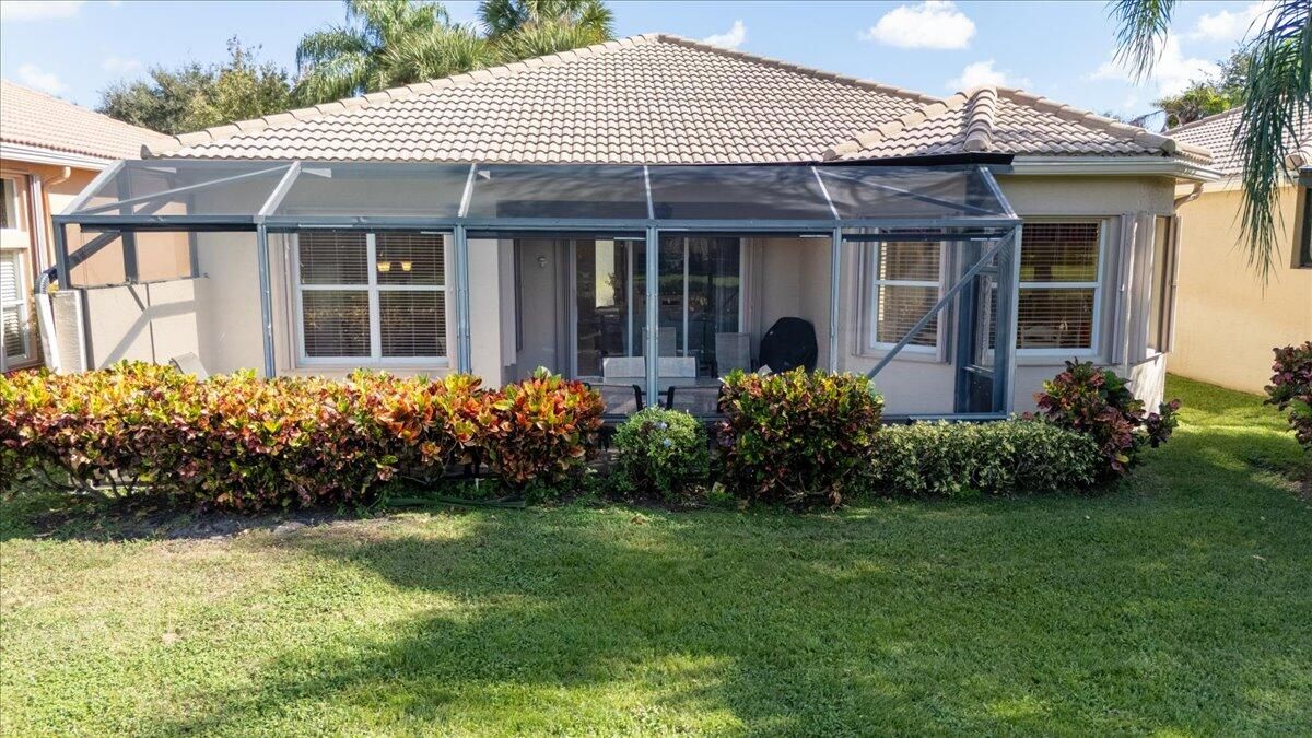 For Sale: $535,000 (3 beds, 2 baths, 1782 Square Feet)