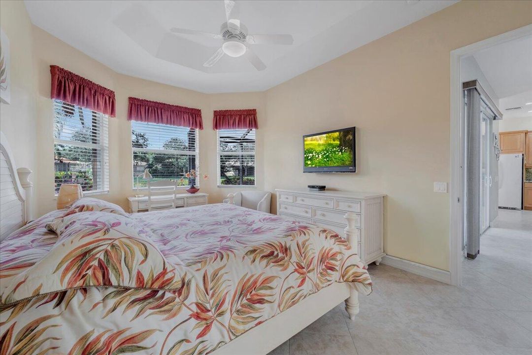 For Sale: $535,000 (3 beds, 2 baths, 1782 Square Feet)