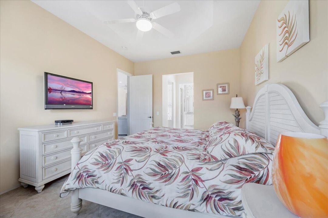 For Sale: $535,000 (3 beds, 2 baths, 1782 Square Feet)