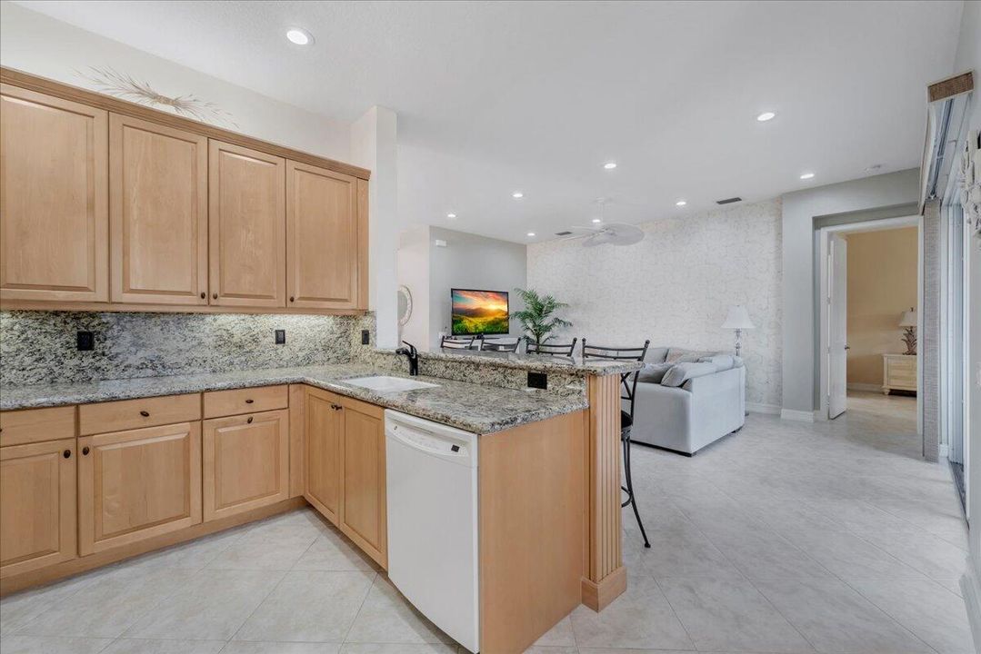 For Sale: $535,000 (3 beds, 2 baths, 1782 Square Feet)