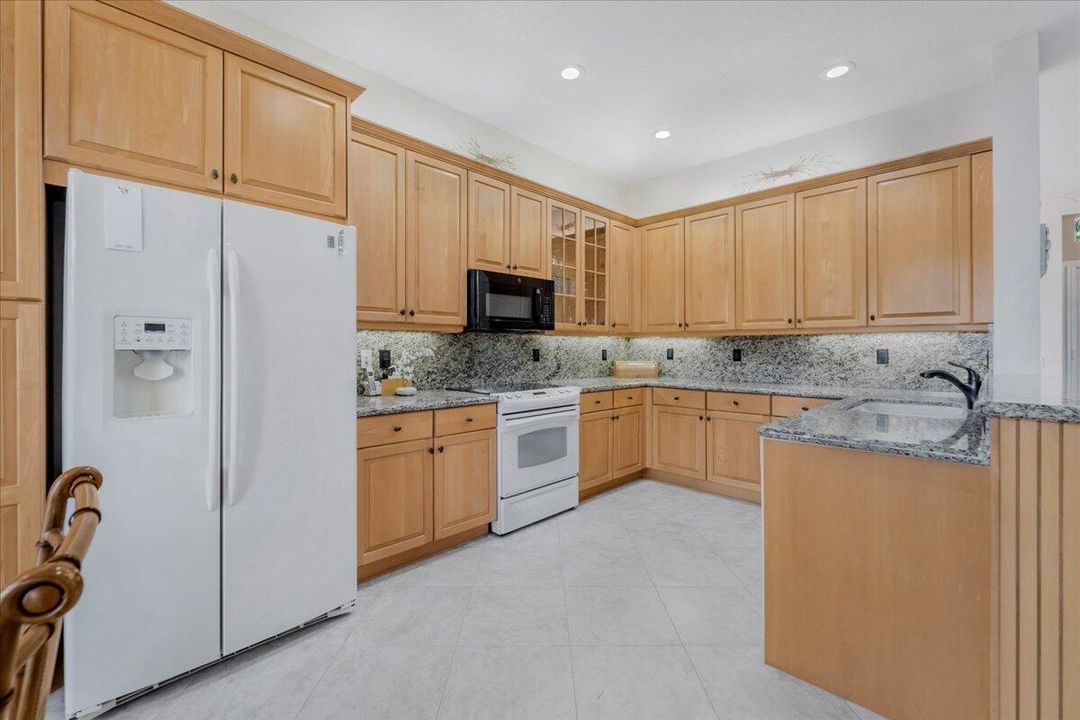 For Sale: $535,000 (3 beds, 2 baths, 1782 Square Feet)