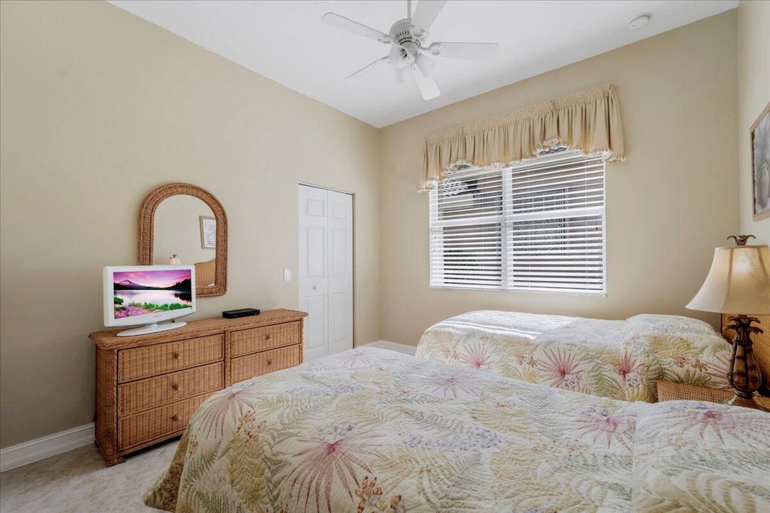 For Sale: $535,000 (3 beds, 2 baths, 1782 Square Feet)