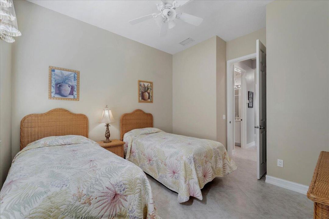 For Sale: $535,000 (3 beds, 2 baths, 1782 Square Feet)