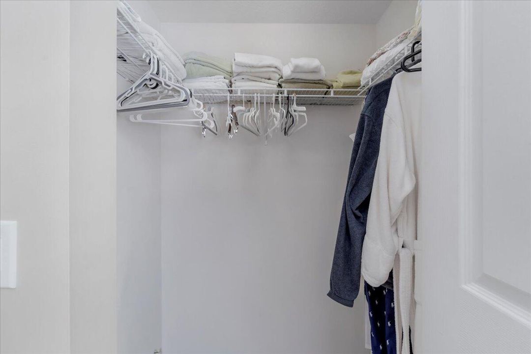 For Sale: $535,000 (3 beds, 2 baths, 1782 Square Feet)