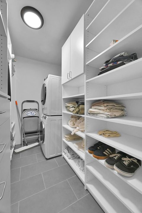 For Rent: $1,500 (1 beds, 1 baths, 600 Square Feet)