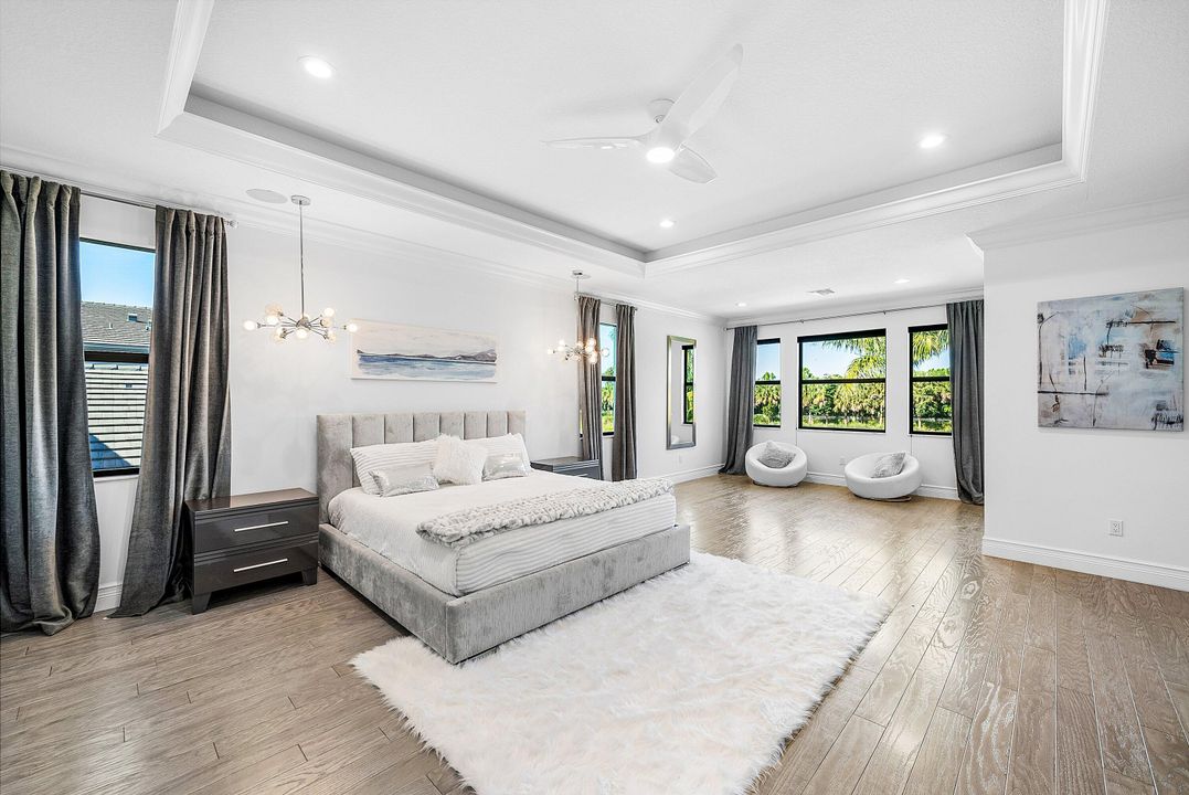 For Sale: $3,499,000 (5 beds, 6 baths, 5332 Square Feet)