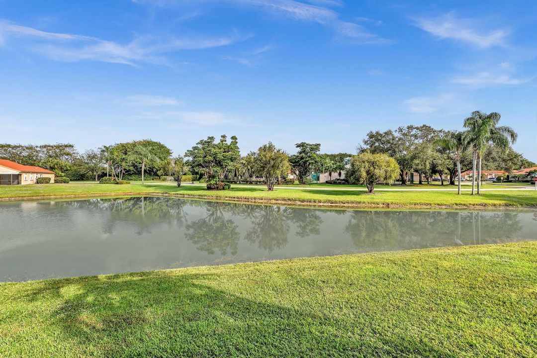 En Venta: $660,000 (3 camas, 2 baños, 1599 Pies cuadrados)