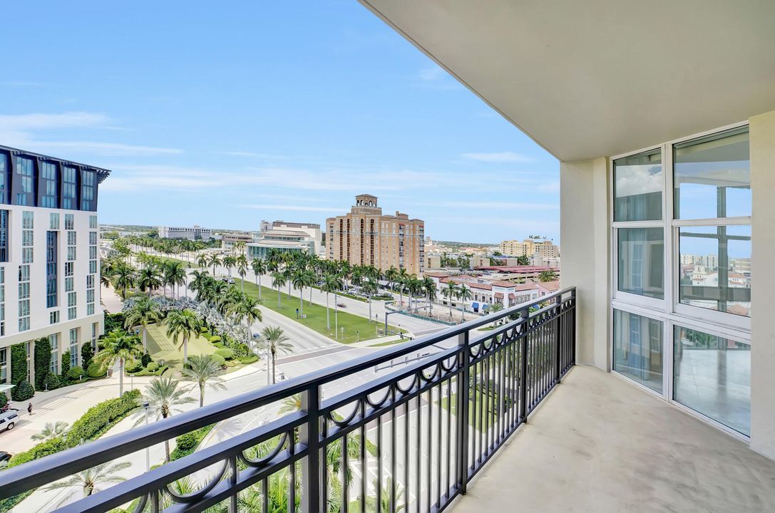 出租: $5,500 (2 贝兹, 2 浴室, 1582 平方英尺)