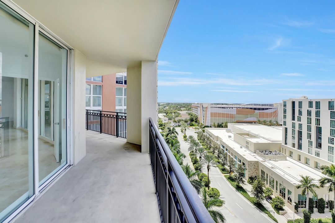 出租: $5,500 (2 贝兹, 2 浴室, 1582 平方英尺)